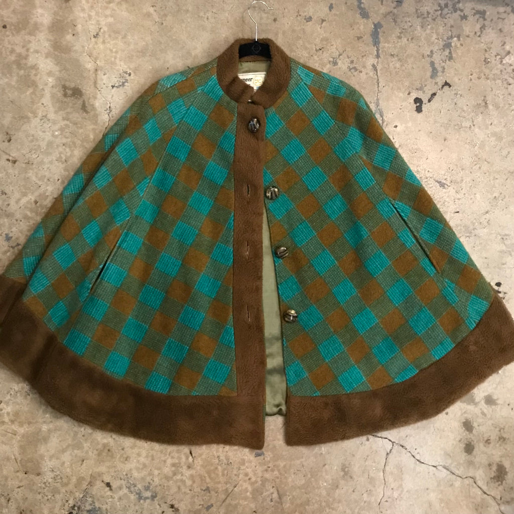 VINTAGE PIONEER WEAR BIAS CUT PLAID CAPE FULLY SATIN